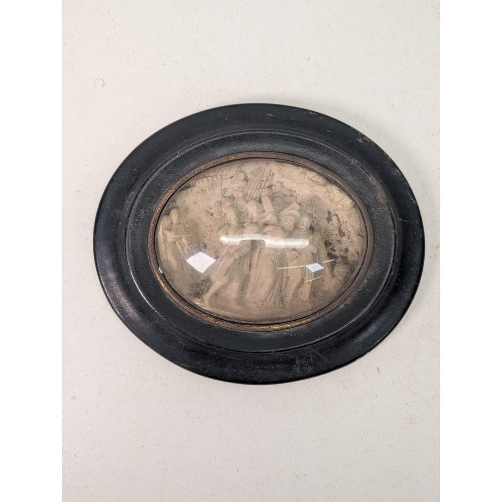 Vintage Oval Christian Wall Plaque Jesus Carrying Cross Relief Black Frame Decor